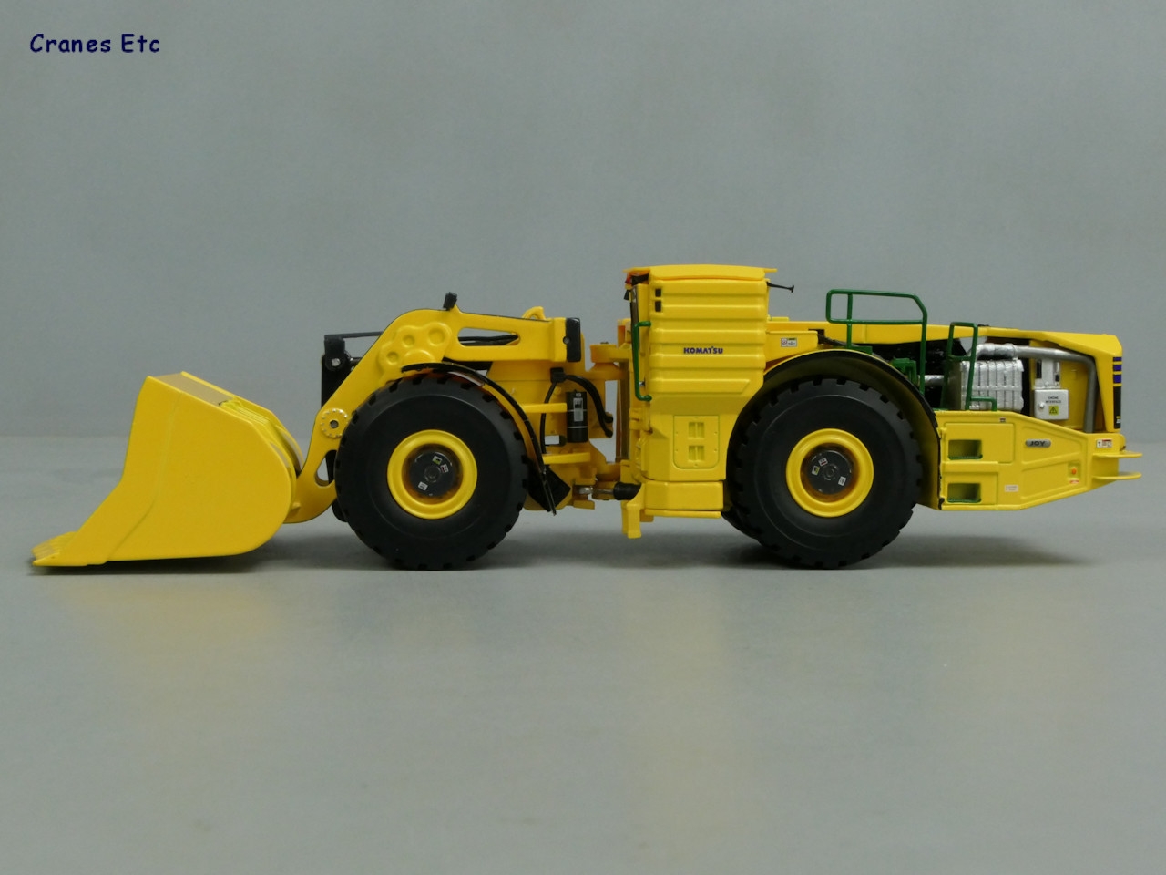 1/50 Komatsu Underground-Wheel Loader WX22H Yükleyici ( Loader )