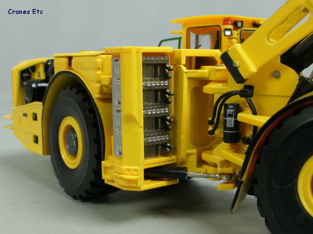 1/50 Komatsu Underground-Wheel Loader WX22H Yükleyici ( Loader )