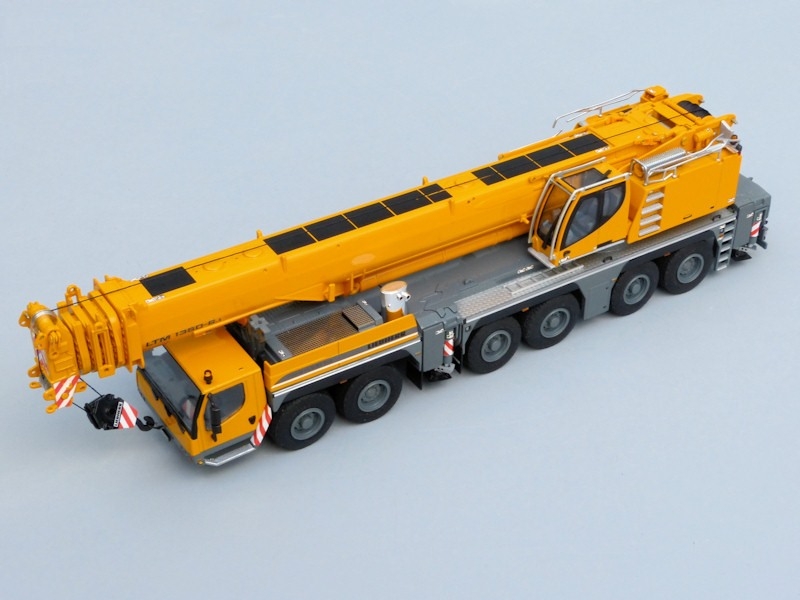 1/50 Liebherr LTM 1350 6.1 V2. Mobil Vinç  