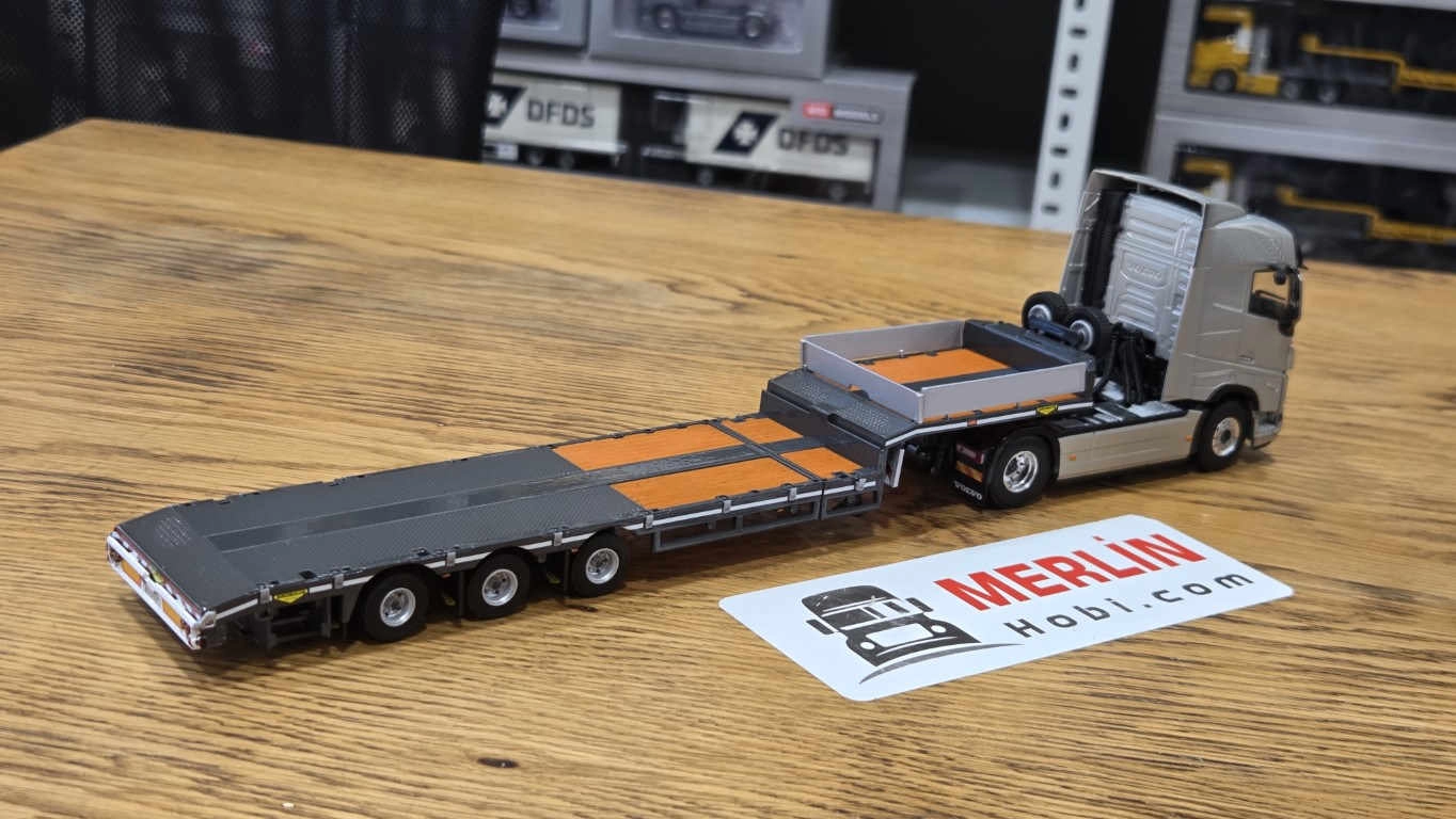  1/50 Volvo FH5 Globerotter 4x2 - GRİ + Lowbed Dorseli 3 Aks