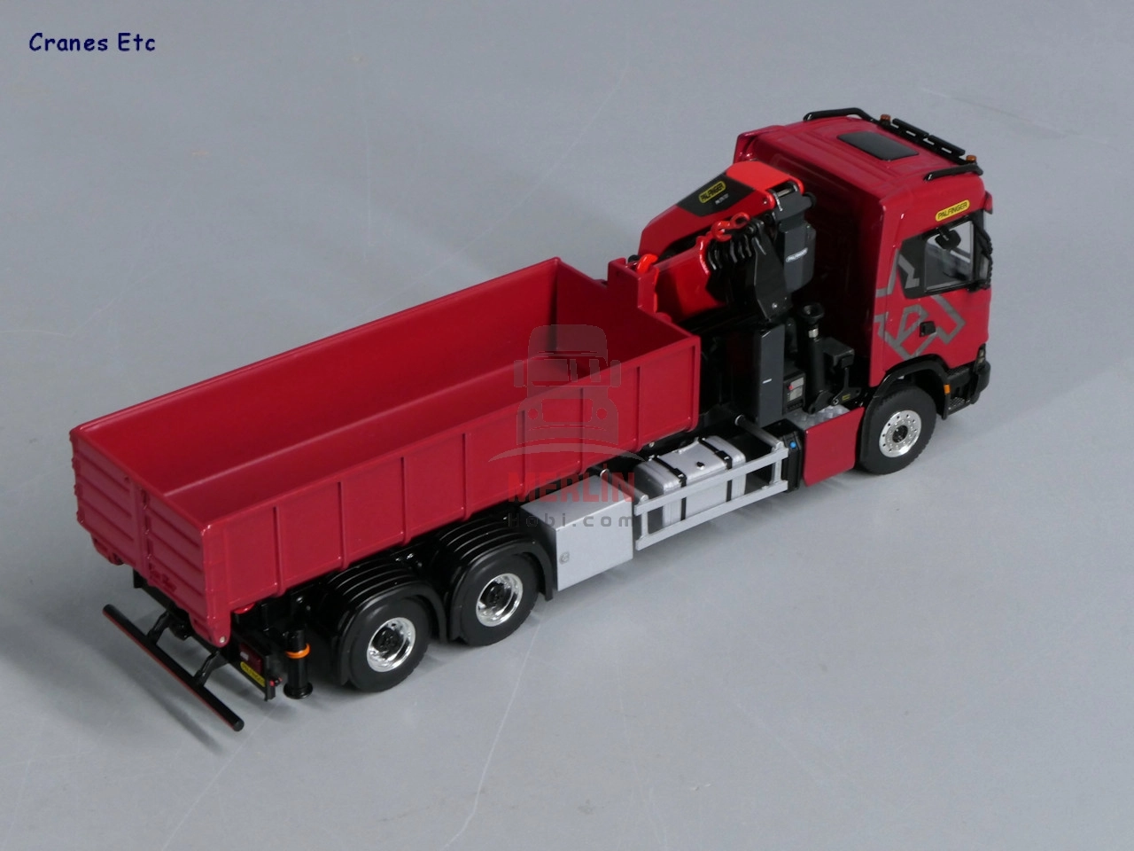 1/50 SCANIA G NORMAL CG17N RIGED TRUCK WITH HOOKLIFT SYSTEM 6X4 WITH PALFINGER PK 370 TECVinçler