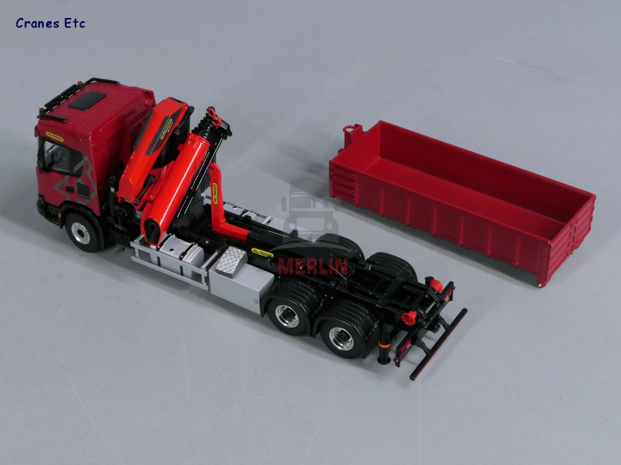 1/50 SCANIA G NORMAL CG17N RIGED TRUCK WITH HOOKLIFT SYSTEM 6X4 WITH PALFINGER PK 370 TECVinçler