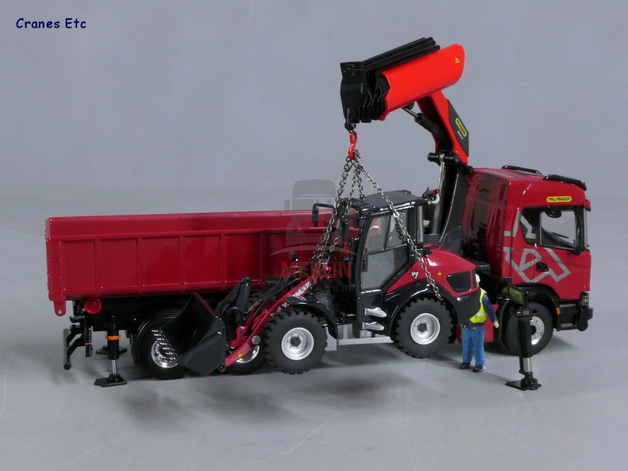 1/50 SCANIA G NORMAL CG17N RIGED TRUCK WITH HOOKLIFT SYSTEM 6X4 WITH PALFINGER PK 370 TECVinçler
