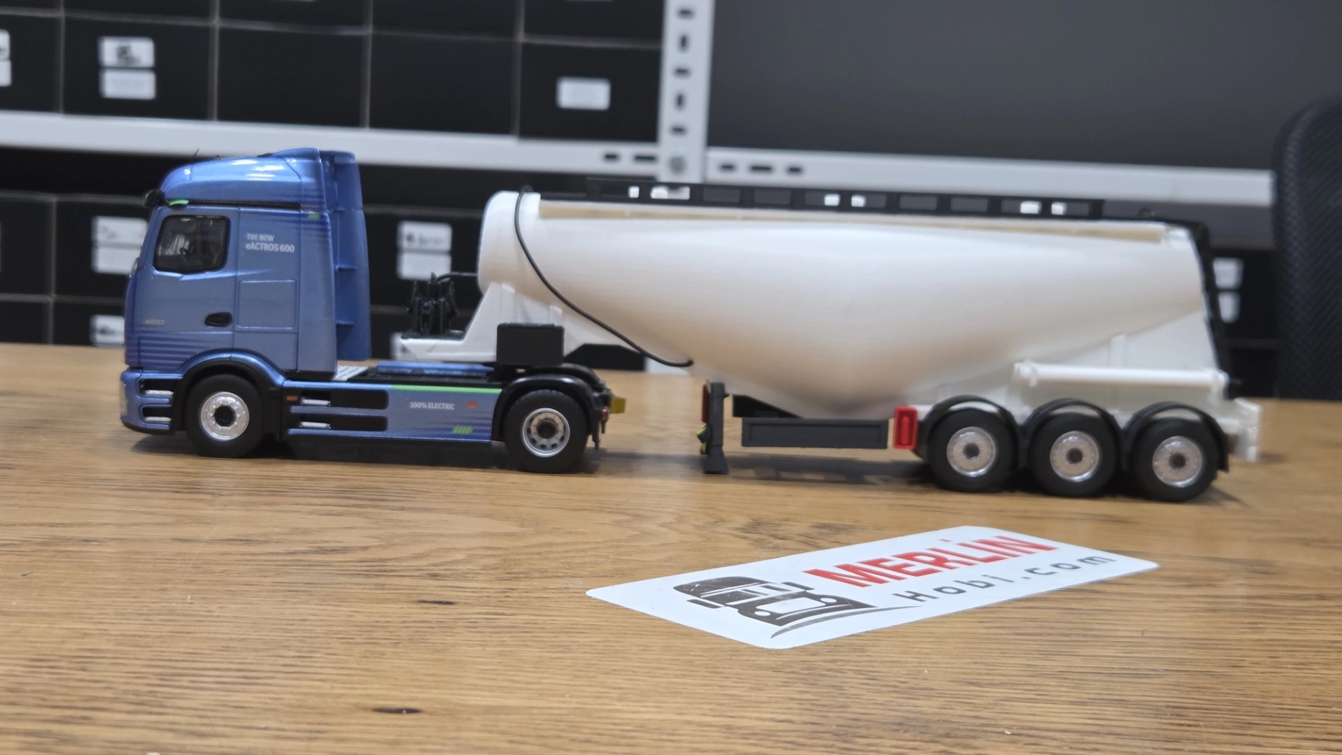 1/43  Mercedes Benz EActros + Silobas Dorse ile Eligor Prokabin mp6