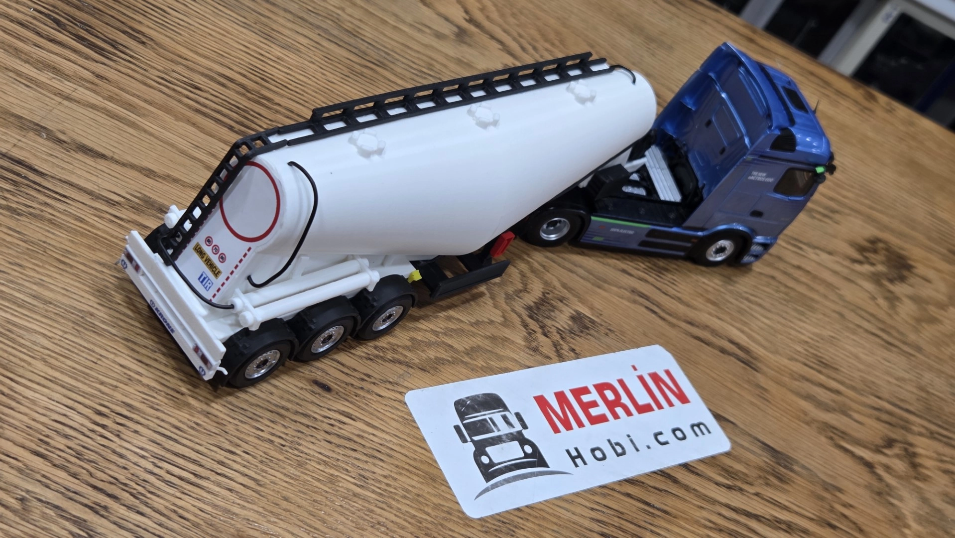 1/43  Mercedes Benz EActros + Silobas Dorse ile Eligor Prokabin mp6