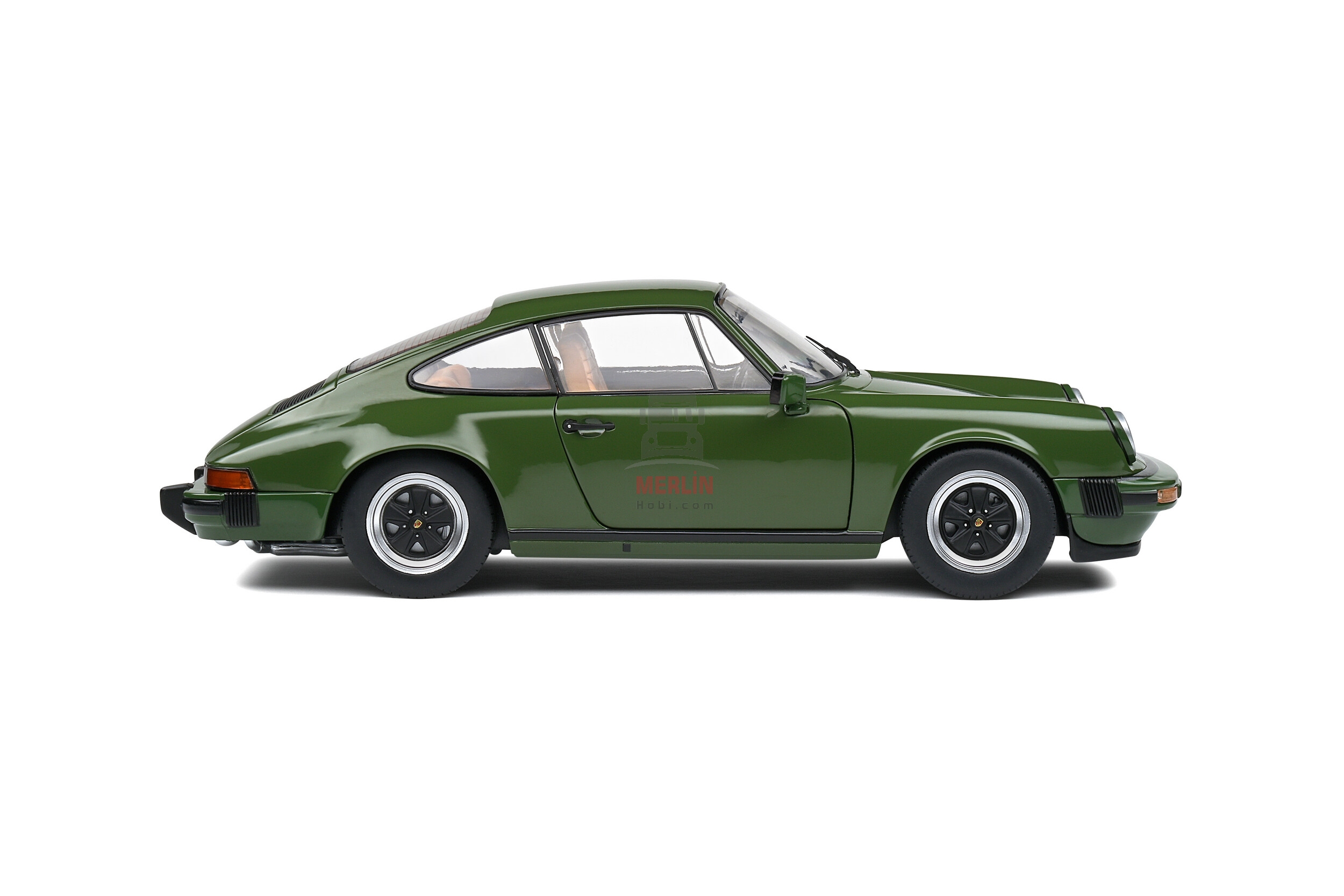 1/18 -PORSCHE 911 SC – OLIVE GREEN – 1978