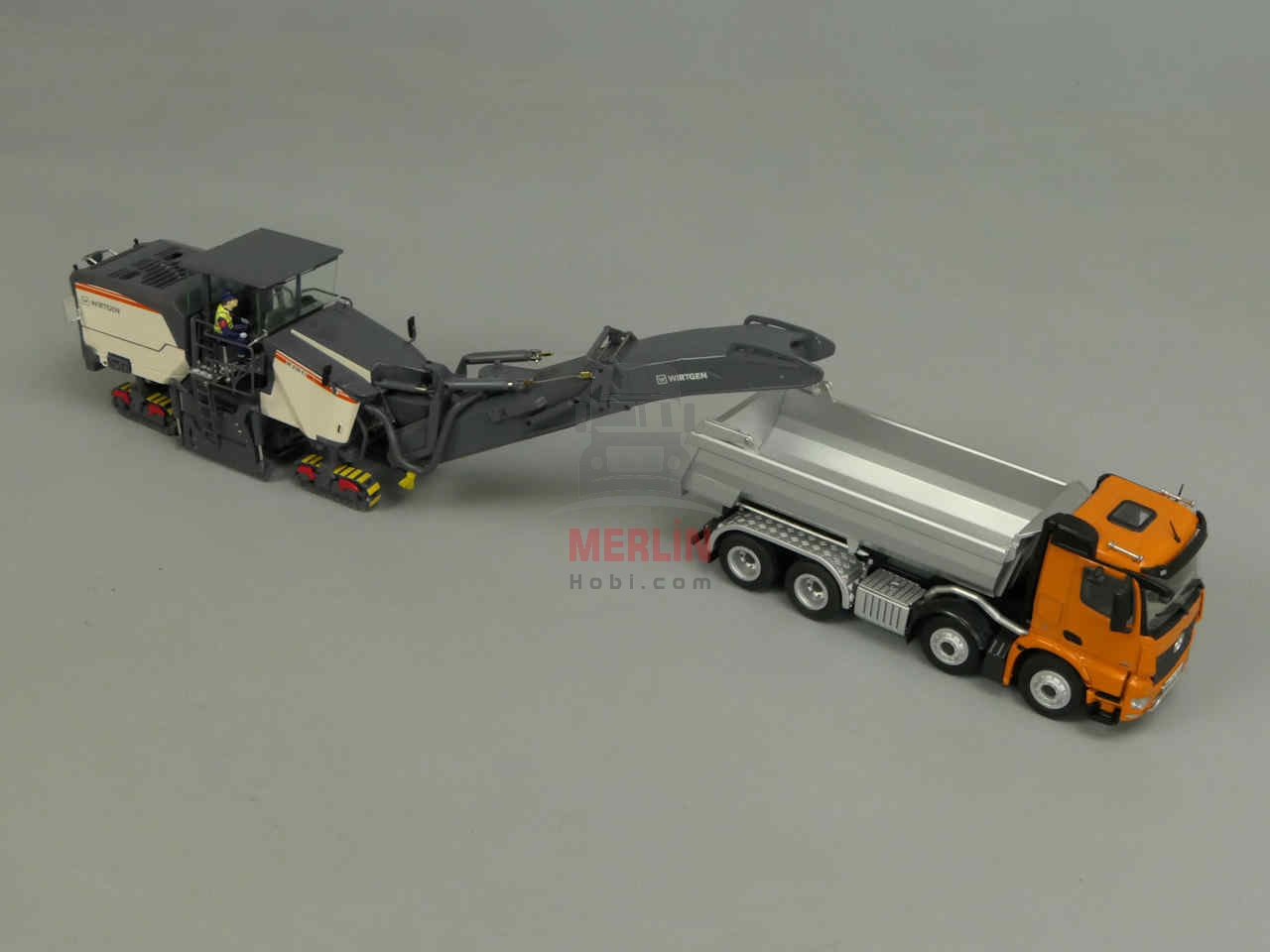 1/50 Wirtgen W210 Fi cold milling machine