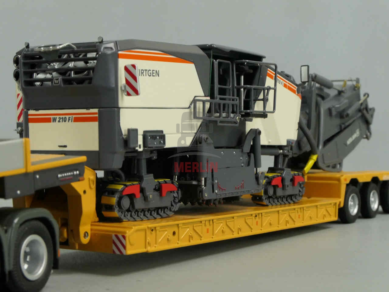 1/50 Wirtgen W210 Fi cold milling machine - Merlin Hobi