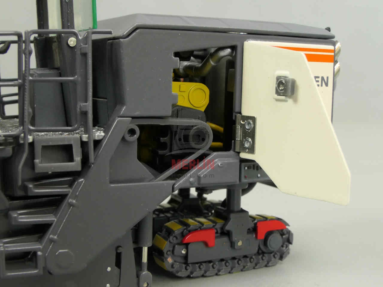 1/50 Wirtgen W210 Fi cold milling machine