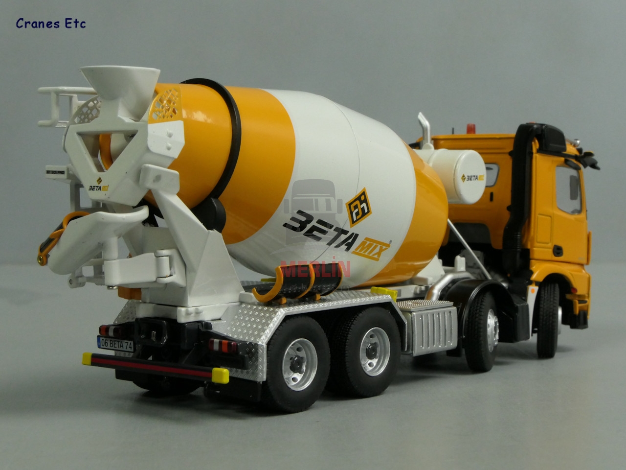 1/50 Mercedes Arocs 8x4 Beton Mikseri - BETAMiX