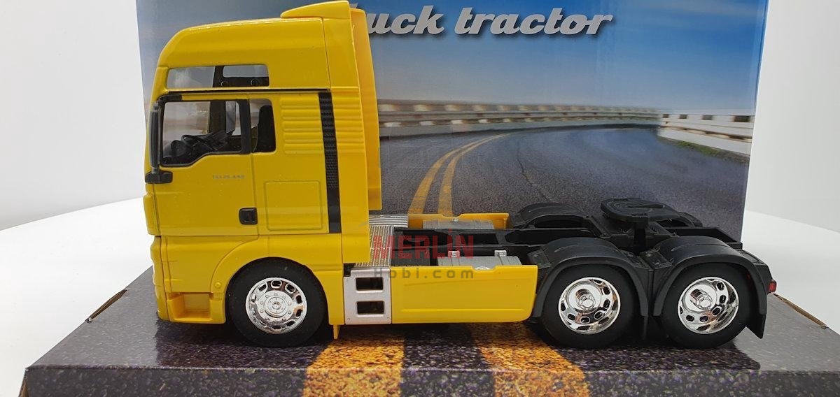 1/32 - MAN TGX XXL 6x4 Sarı  -  WELLY 