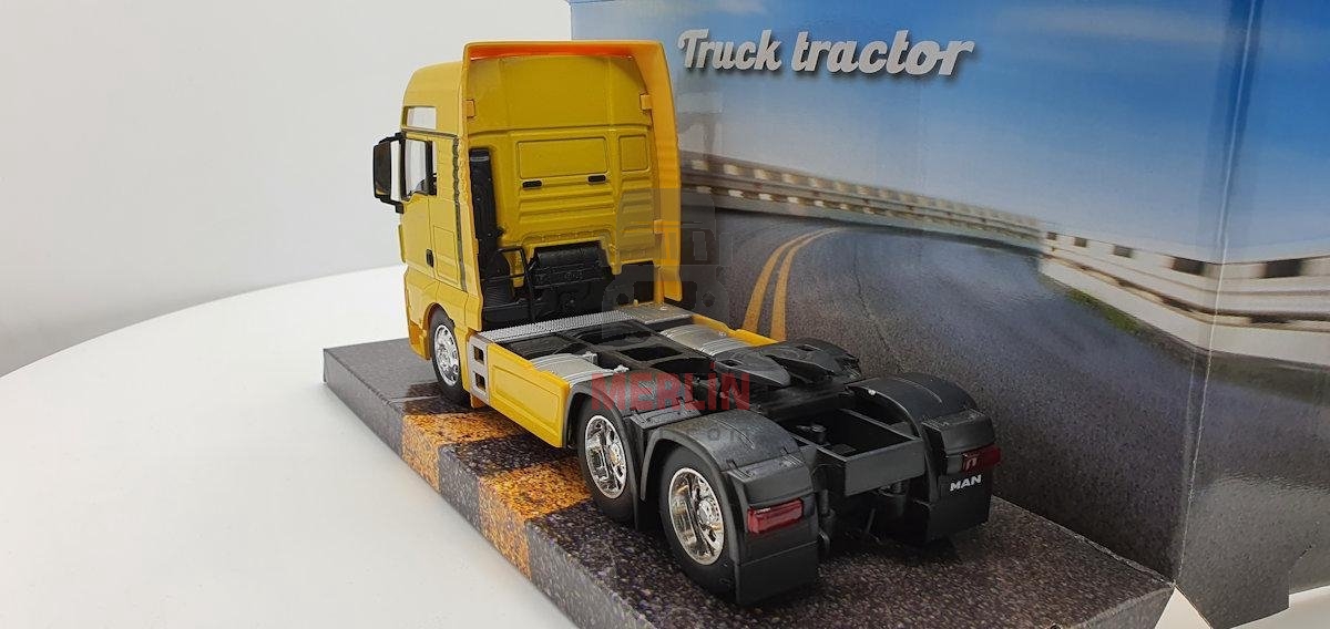 1/32 - MAN TGX XXL 6x4 Sarı  -  WELLY 