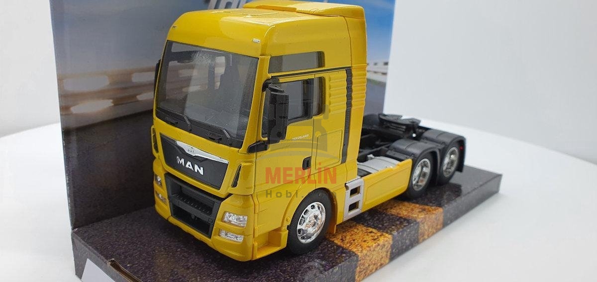 1/32 - MAN TGX XXL 6x4 Sarı  -  WELLY 