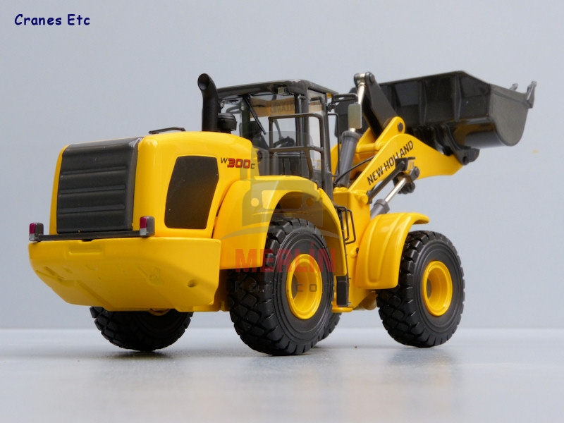 1/50 New Holland W300C  Lastikli Yükleyici  