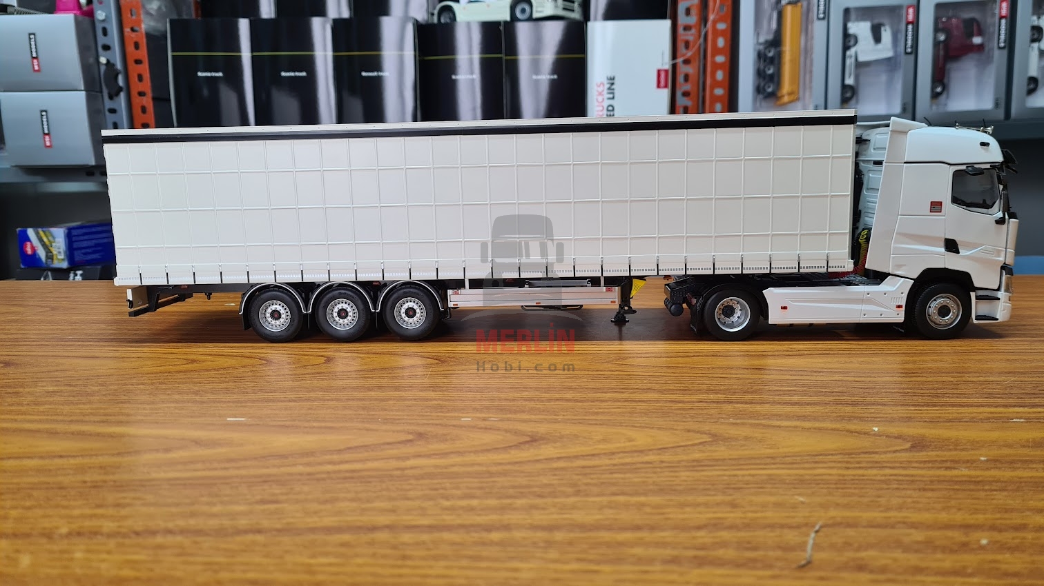 1/32 Marge Tenteli Dorse 3 Aks Beyaz Renk