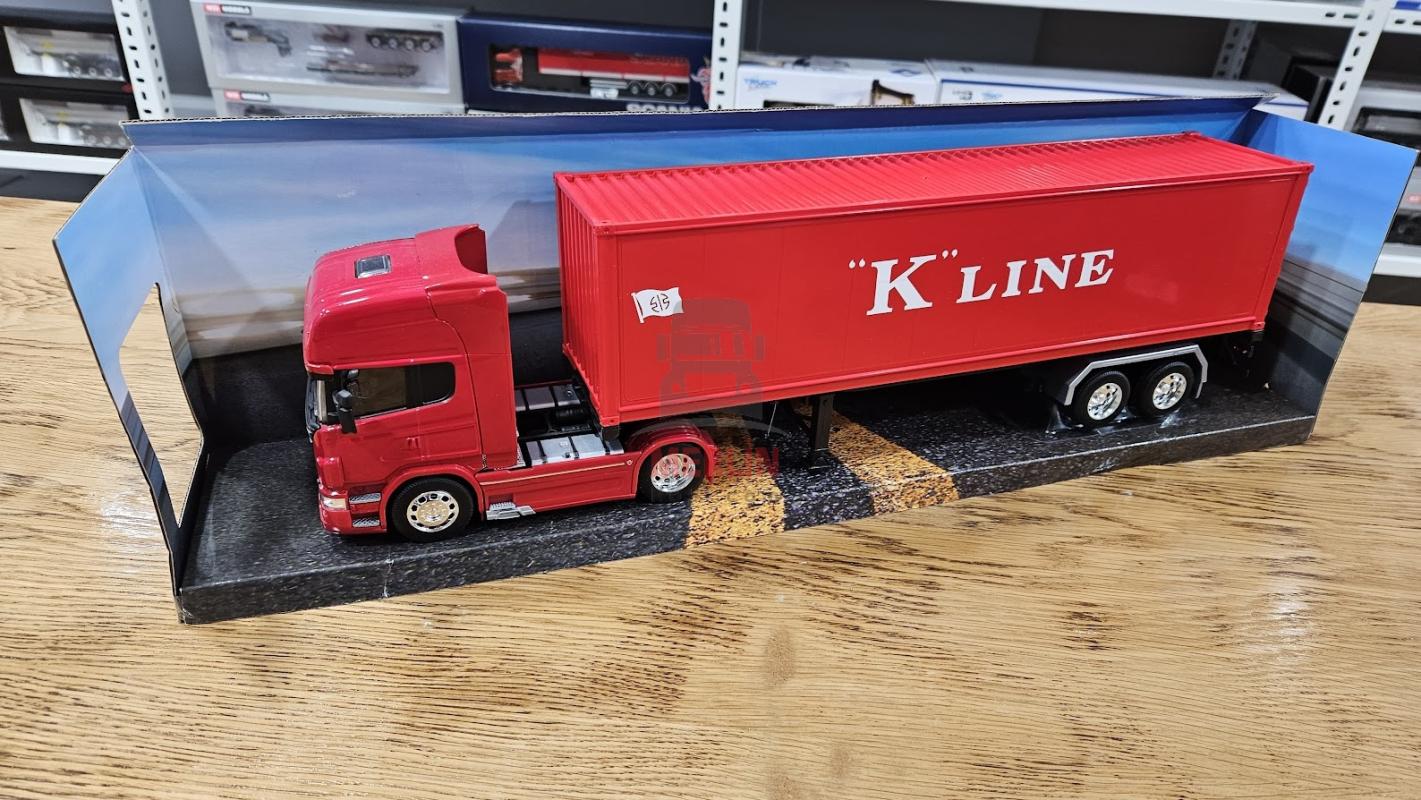 1/32 - Scania V8 R730 + K Line Trailer 