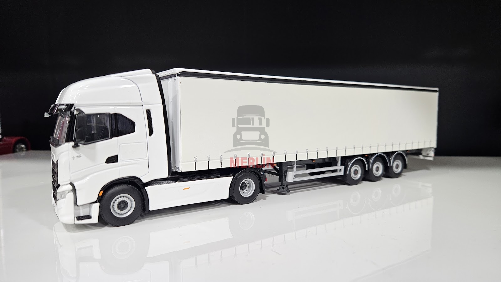 1/50 - IVECO S-WAY AS HIGH 4X2  + Tenteli  Trailer