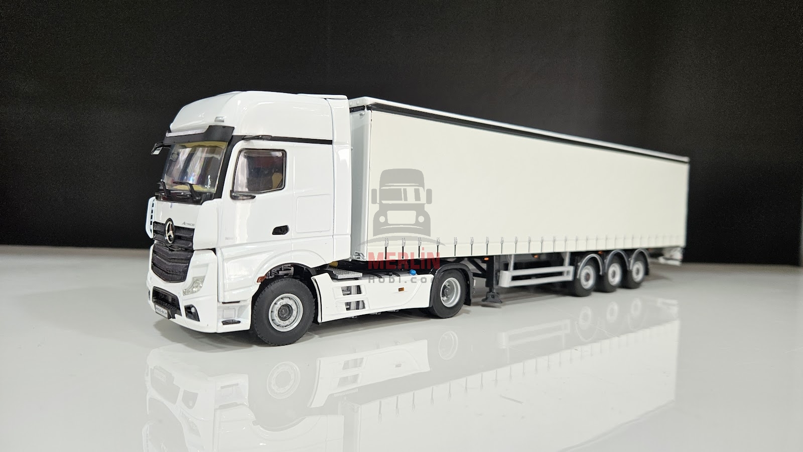 1/50 - Mercedes ACTROS MP5 4X2 + Tenteli Trailer