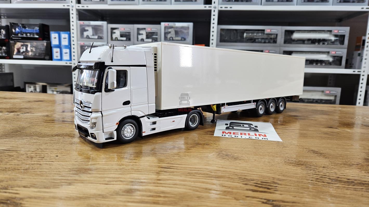 1/32 Marge Mercedes Actros Gigaspace 4x2 + Frigo Soğutuculu Dorse Beyaz Renk