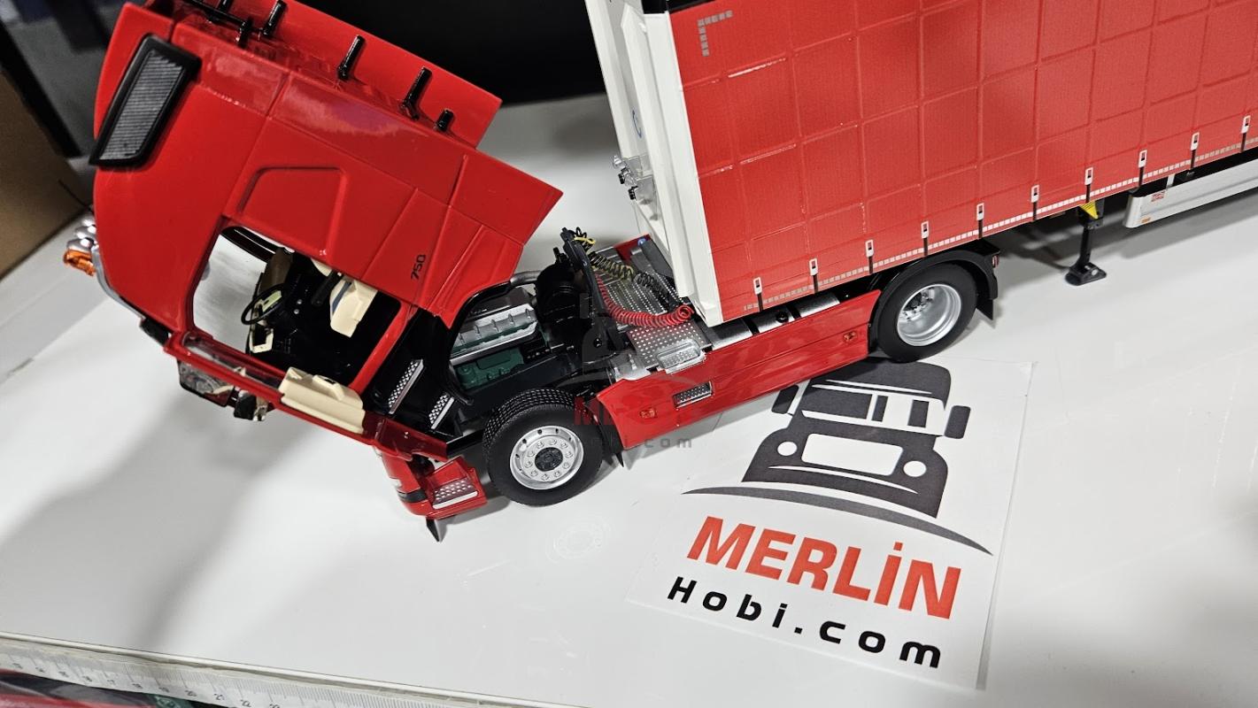 1/32 Marge Volvo FH5 4x2 + Tent Trailer Red Colour