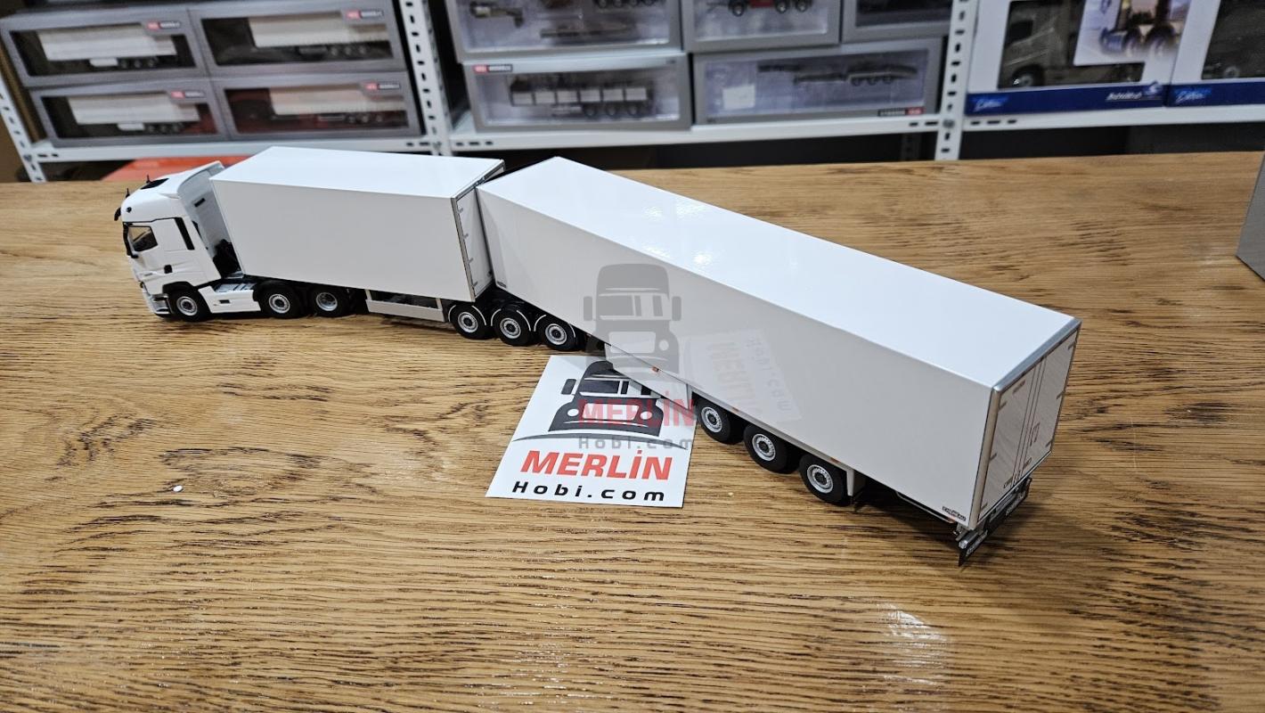 1/50 Renault T Range Evo  + LZV Dolly + Frigo Trailer