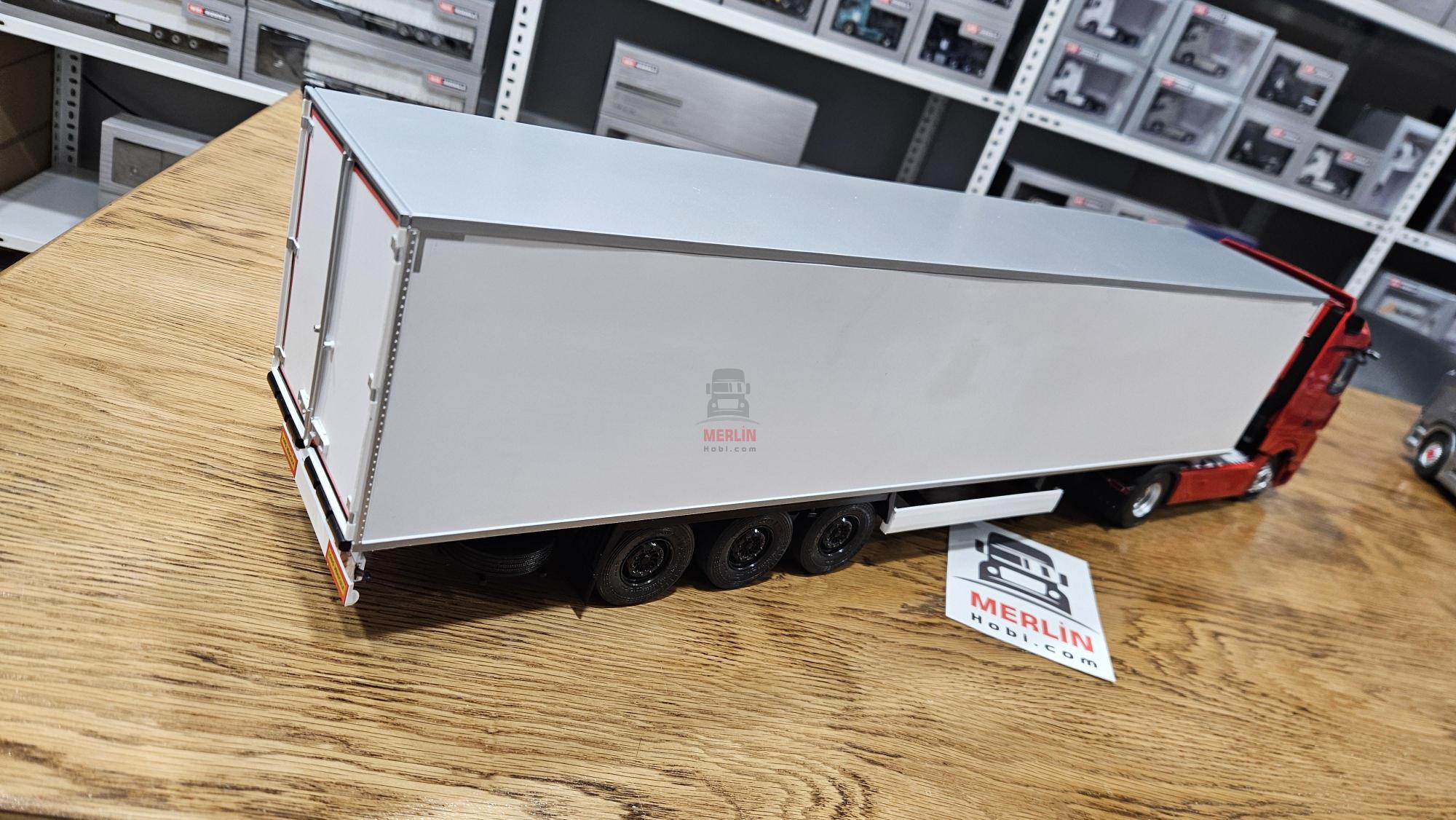 1/24 MERCEDES-BENZ ACTROS + Frigo Soğutuculu Treyler – Solido