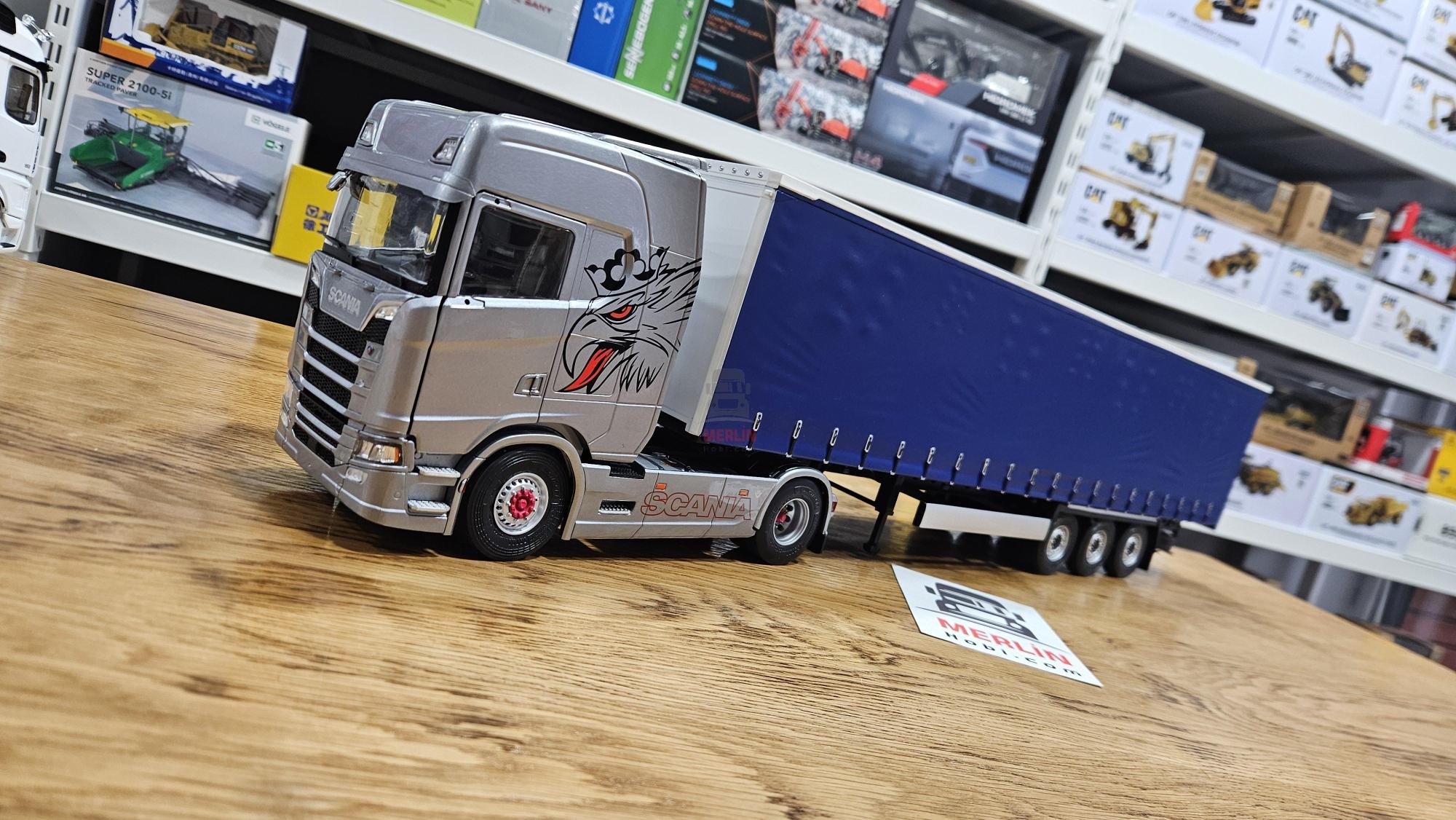 1/24 Scania 580S HIGHLINE + Tenteli Treyler – Solido