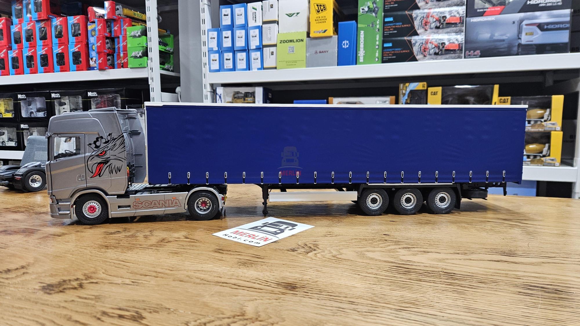 1/24 Scania 580S HIGHLINE + Tenteli Treyler – Solido