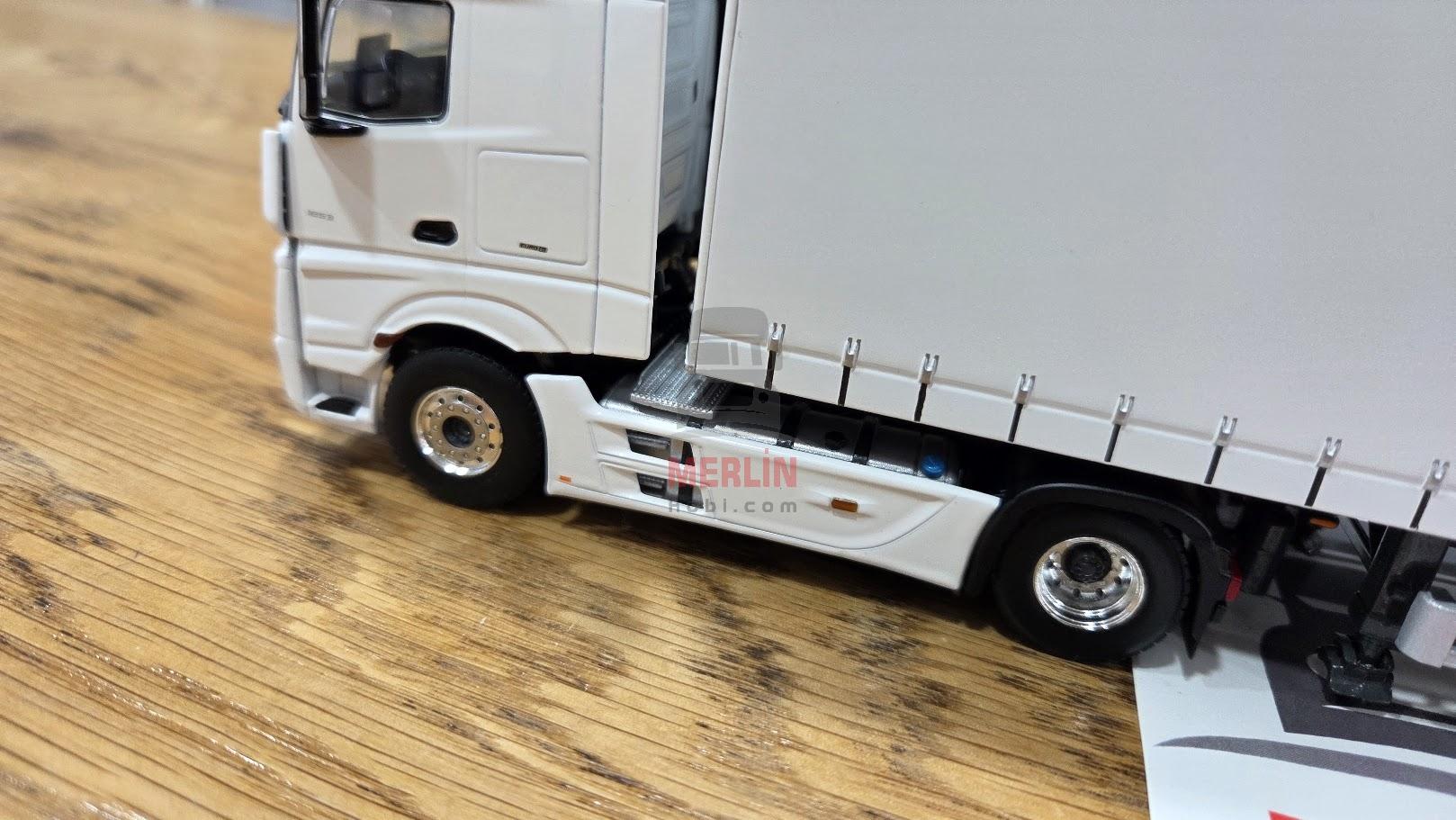 1/50 - Mercedes ACTROS L MP5  4X2 + Tenteli  Trailer - Beyaz