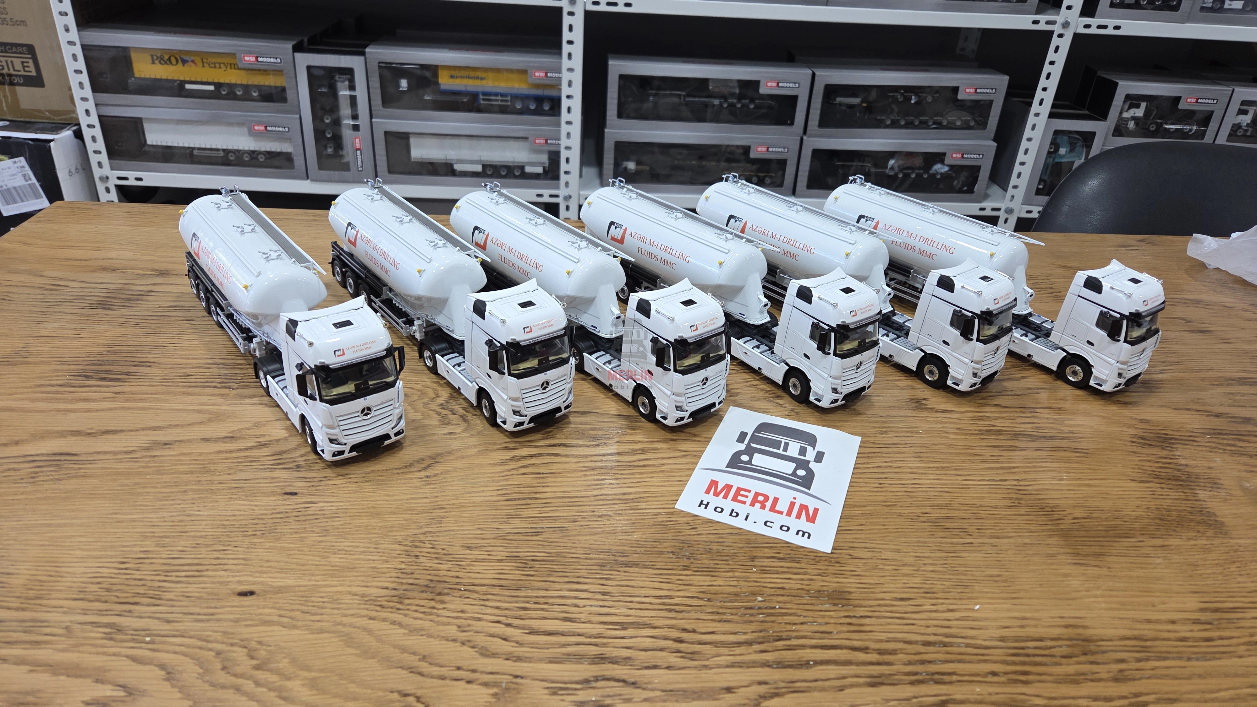 1/50 Ölçekli Logolu Araç Seçenekleri