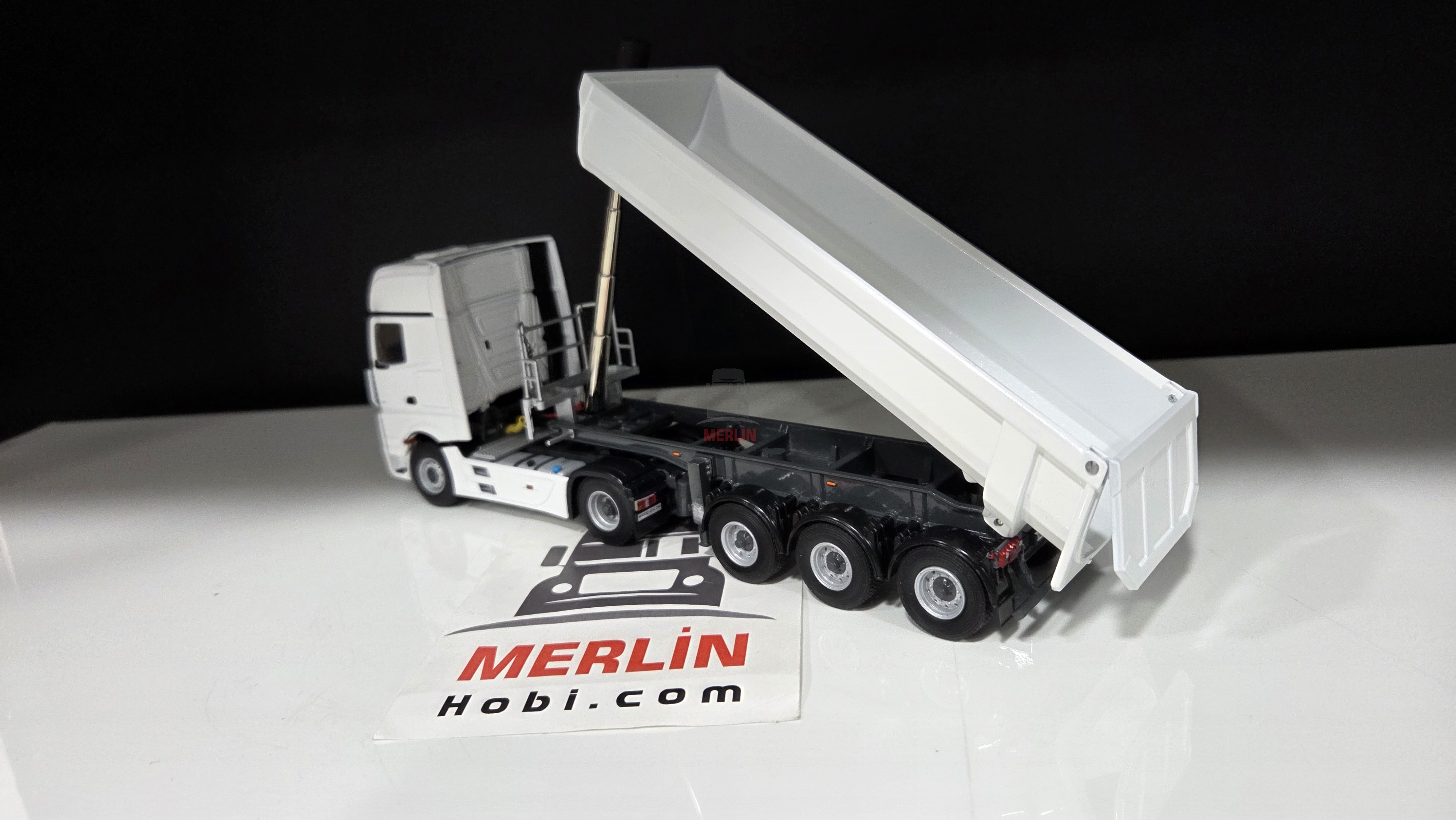 1/50 Mercedes Actros 4x2 + Damper Dorse Beyaz Renk