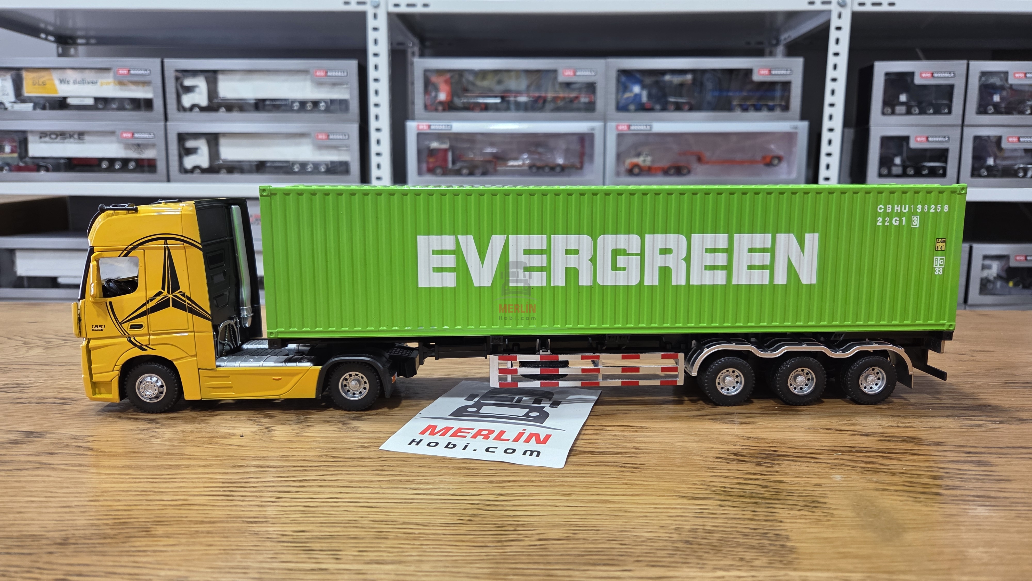 1/36 ölçekli Actros 1851 4x2 + 40ft Konteyner Dorseli - EVERGREEN