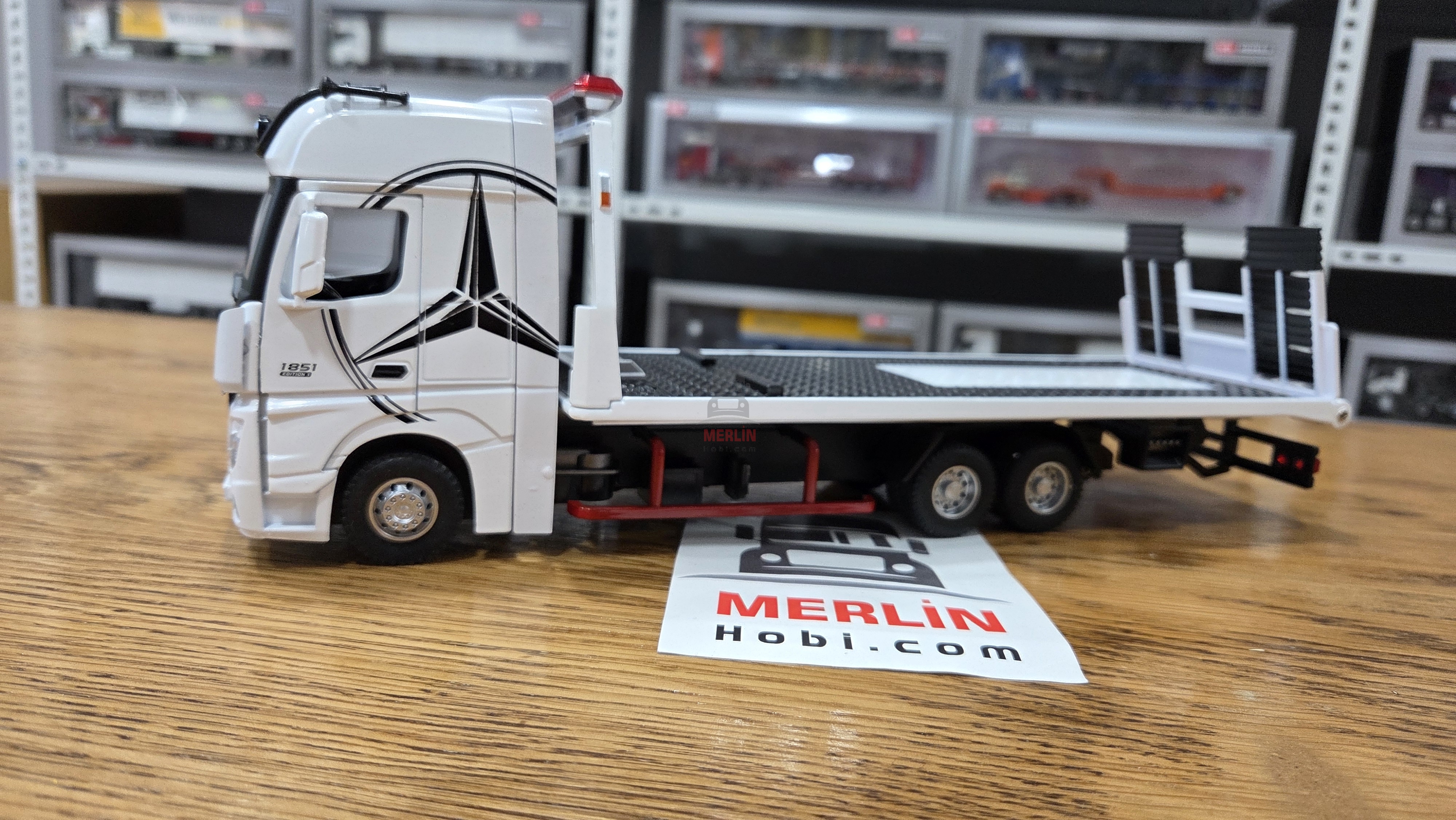 1/36 ölçekli Actros 1851 OTO ÇEKER - KAYAR KASA 