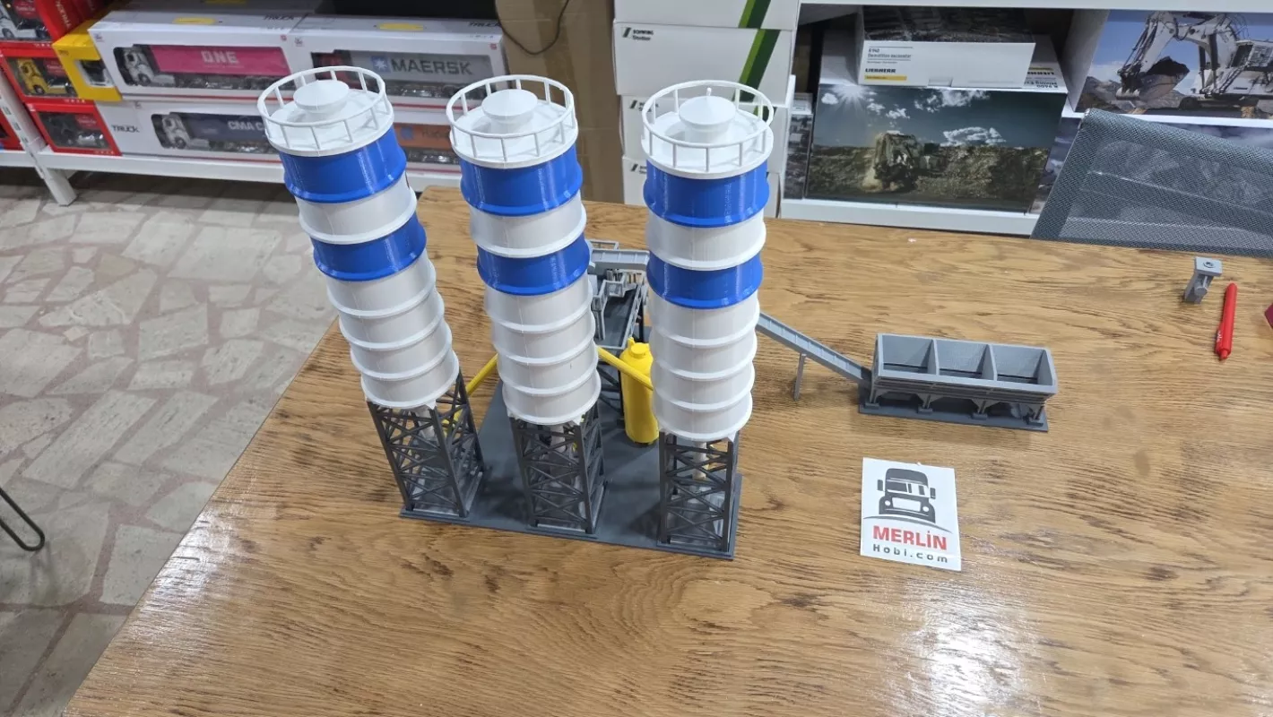 1/50 Scale Concrete Batching Plant Silo Station