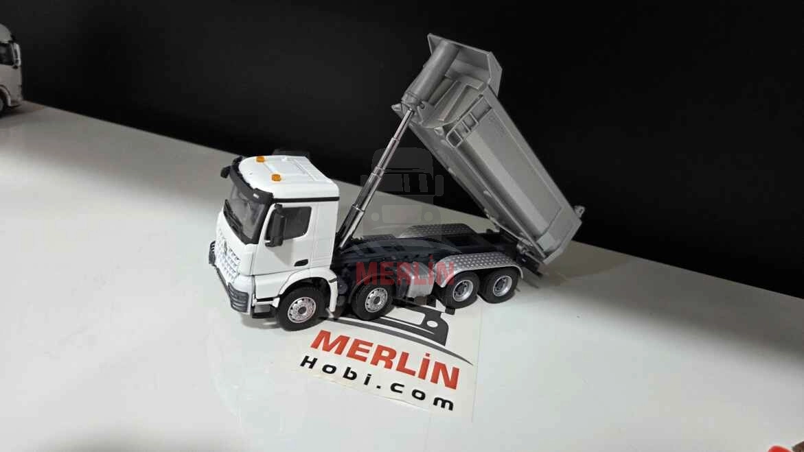 1/50  Mercedes AROCS 8X4 Beyaz Renk Damperli Kamyon