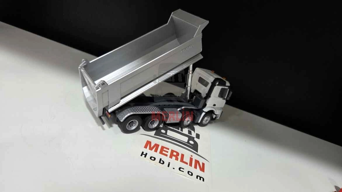 1/50  Mercedes AROCS 8X4 Beyaz Renk Damperli Kamyon