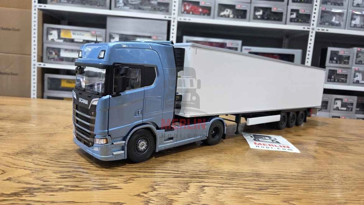 1/24 Volvo FH5 XL 500 + Soğutuculu Treyler – Solido