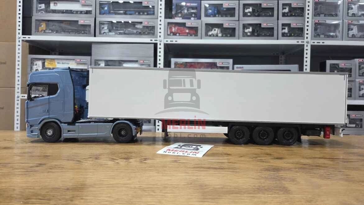 1/24 Volvo FH5 XL 500 + Soğutuculu Treyler – Solido