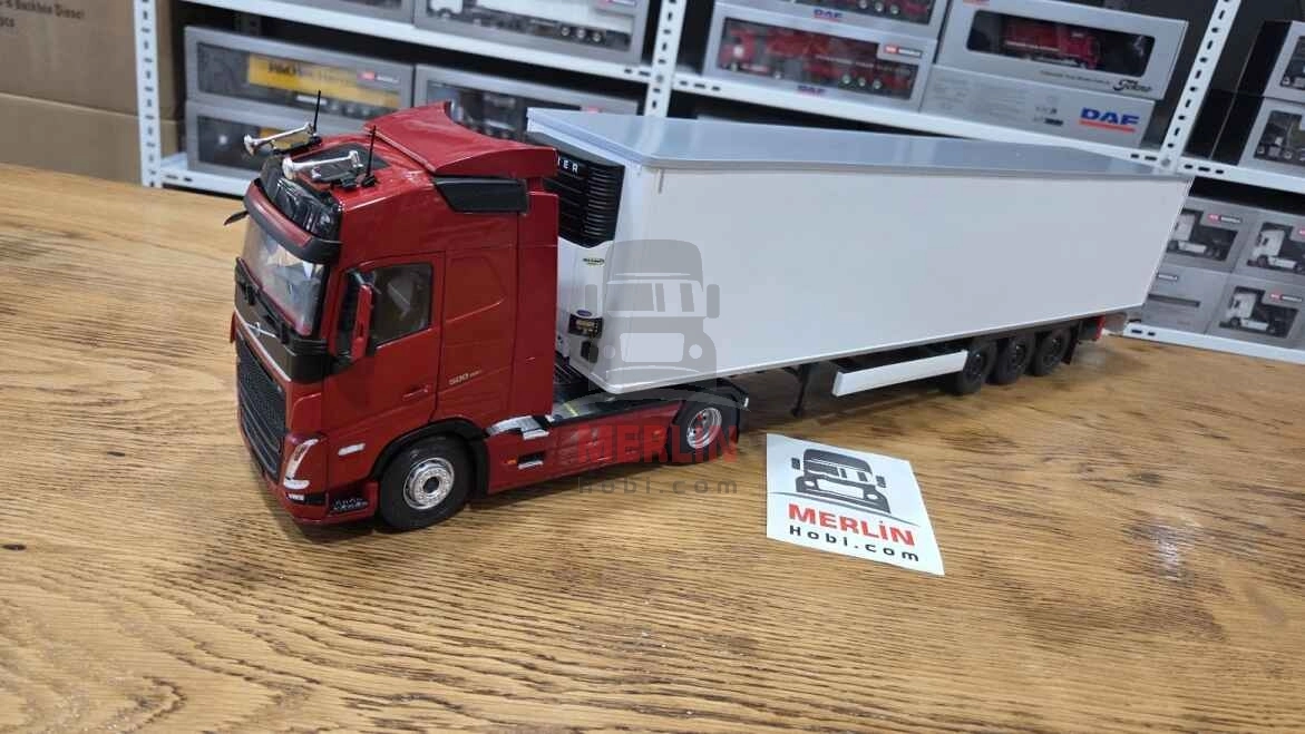 1/24 Volvo FH5 XL 500 + Soğutuculu Treyler – Solido