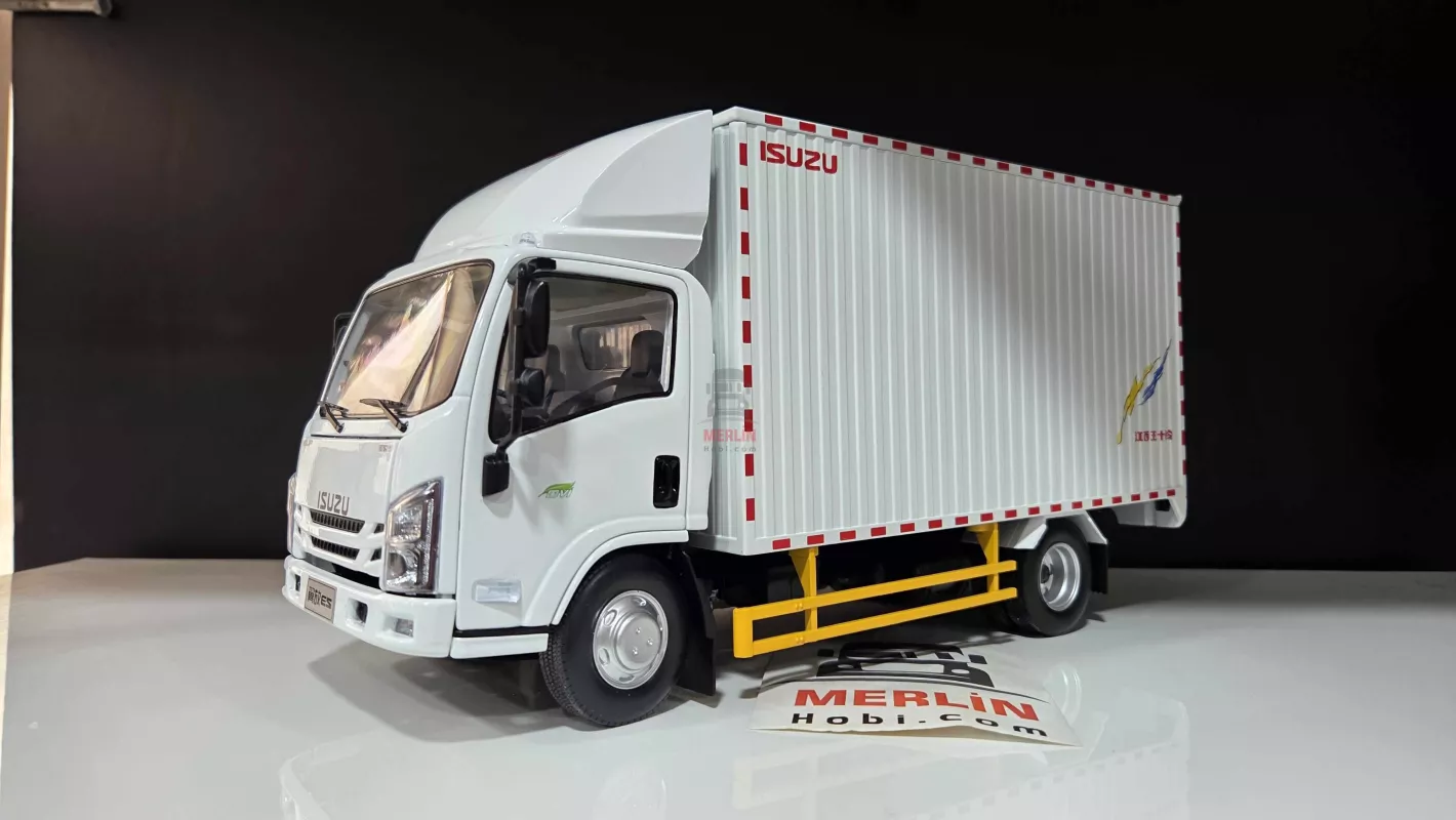 1/18  ISUZU KAPALI KASA KAMYON 