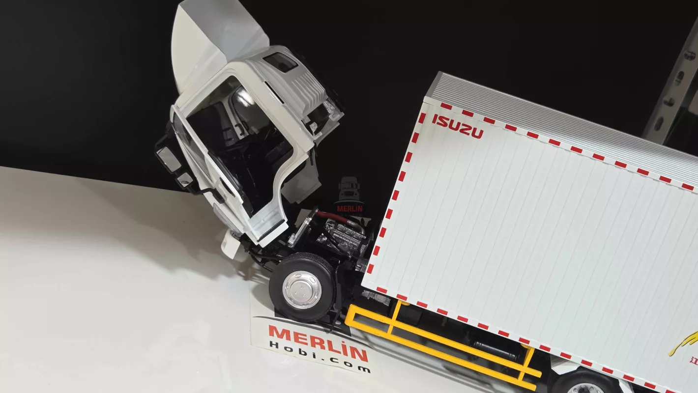 1/18  ISUZU KAPALI KASA KAMYON 