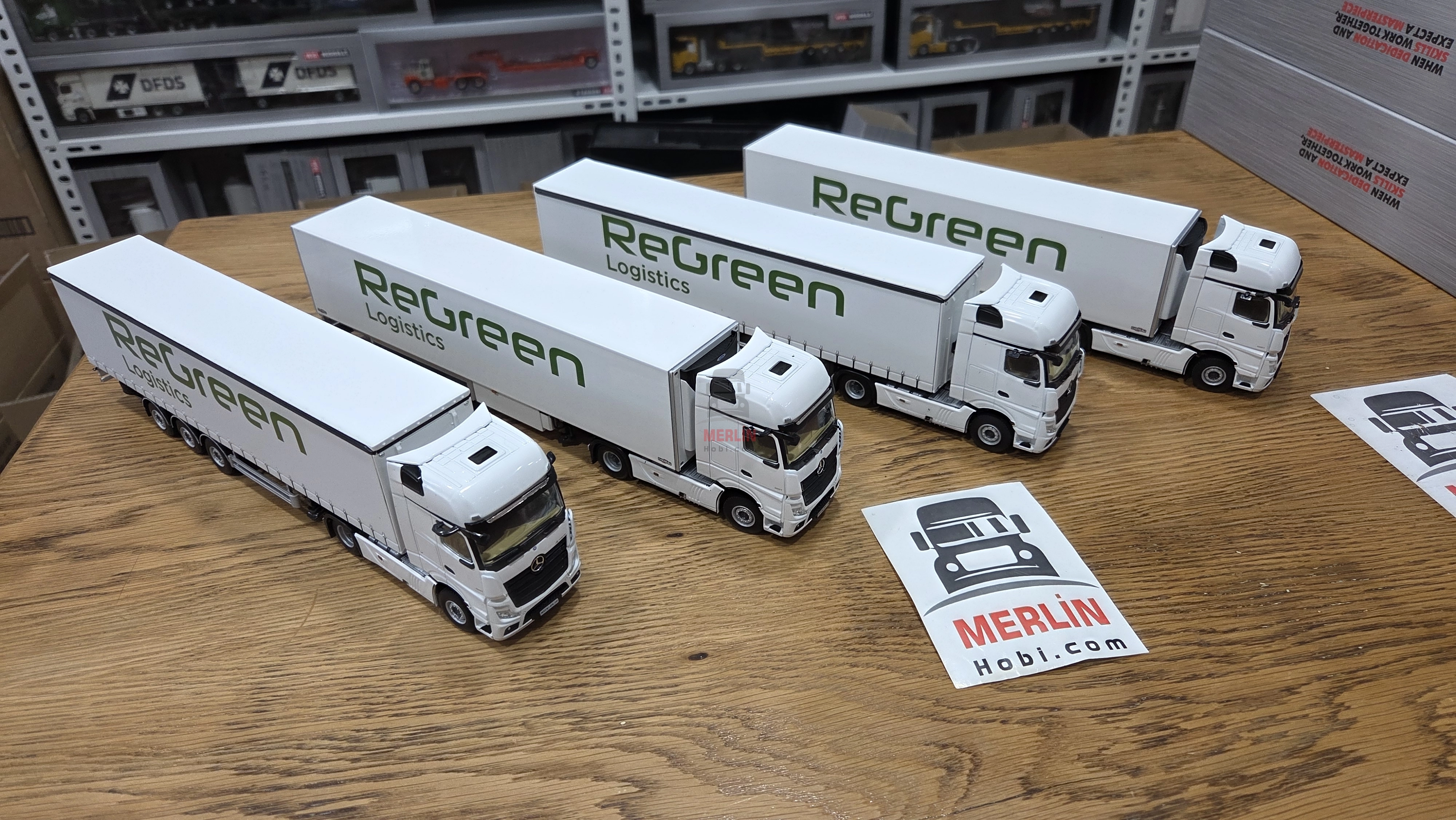 1/50 Ölçekli Logolu Araç Seçenekleri