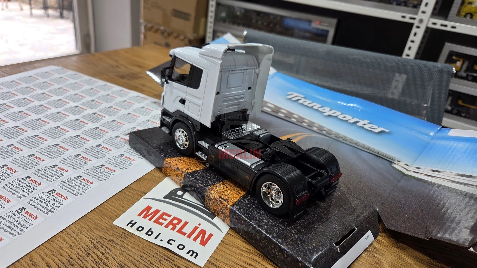 1/32 Welly SCANİA R470 2012  - BEYAZ