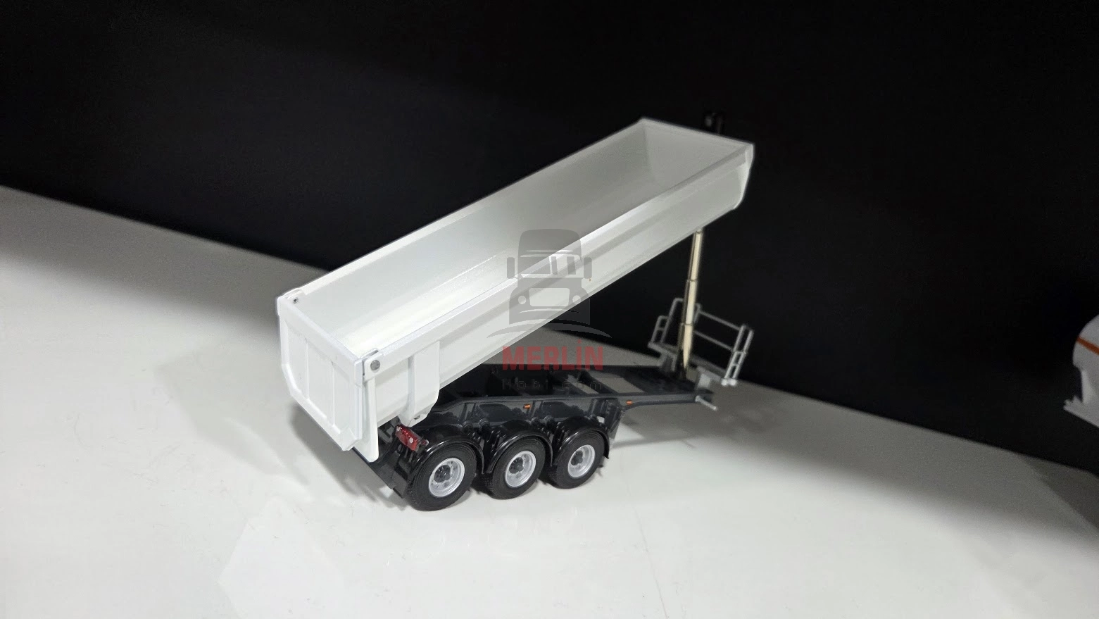 1/50 Damper Trailer 3 Aks  White Color
