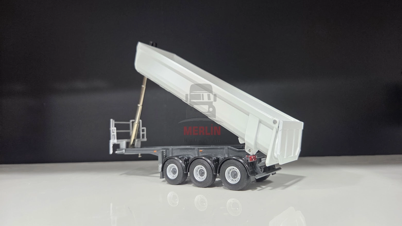 1/50 Damper Trailer 3 Aks  White Color