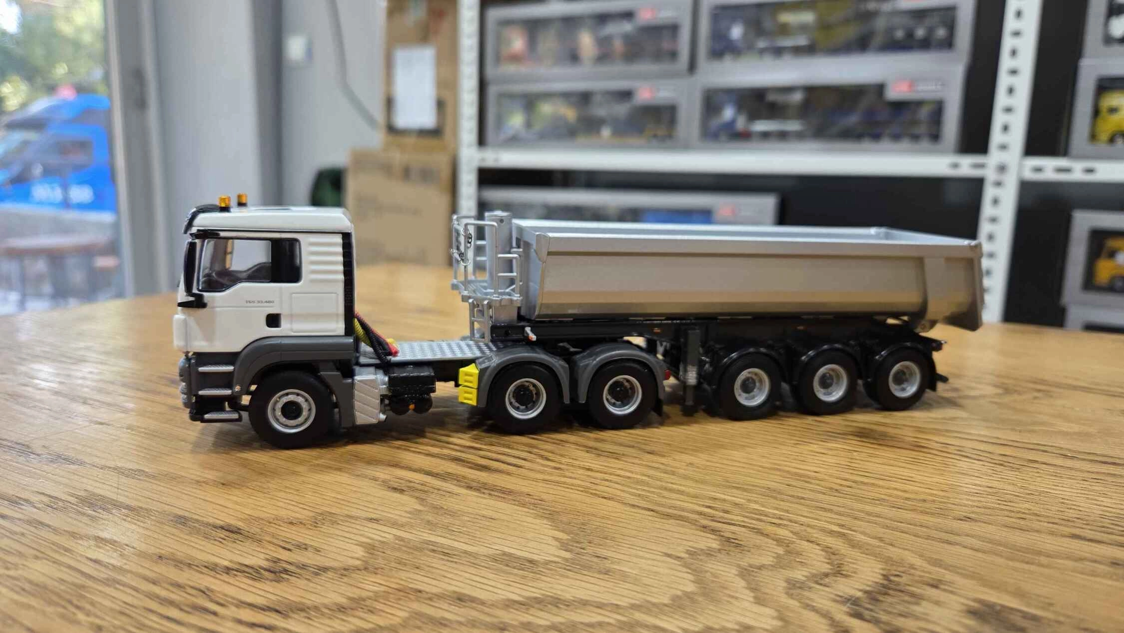 1/50 - MAN TGS 6x4  + 3 Aks Damper Dorse Gri