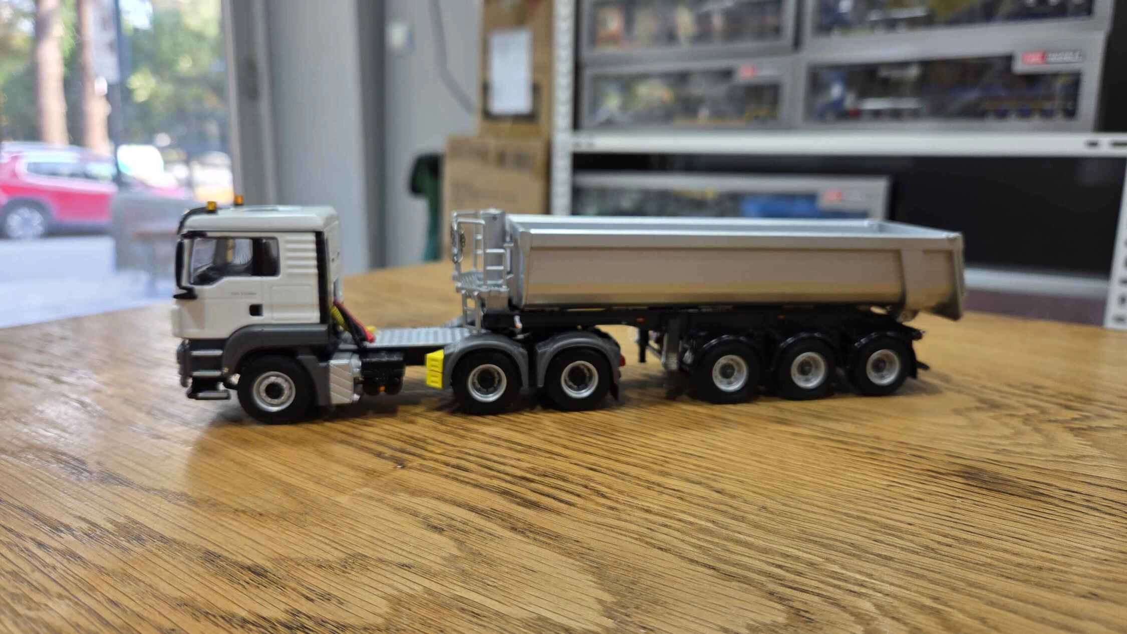 1/50 - MAN TGS 6x4  + 3 Aks Damper Dorse Gri