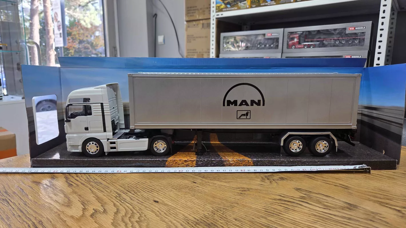 1/32 - Man TGX 4x2 ve Dorse  Welly Tır Çekici
