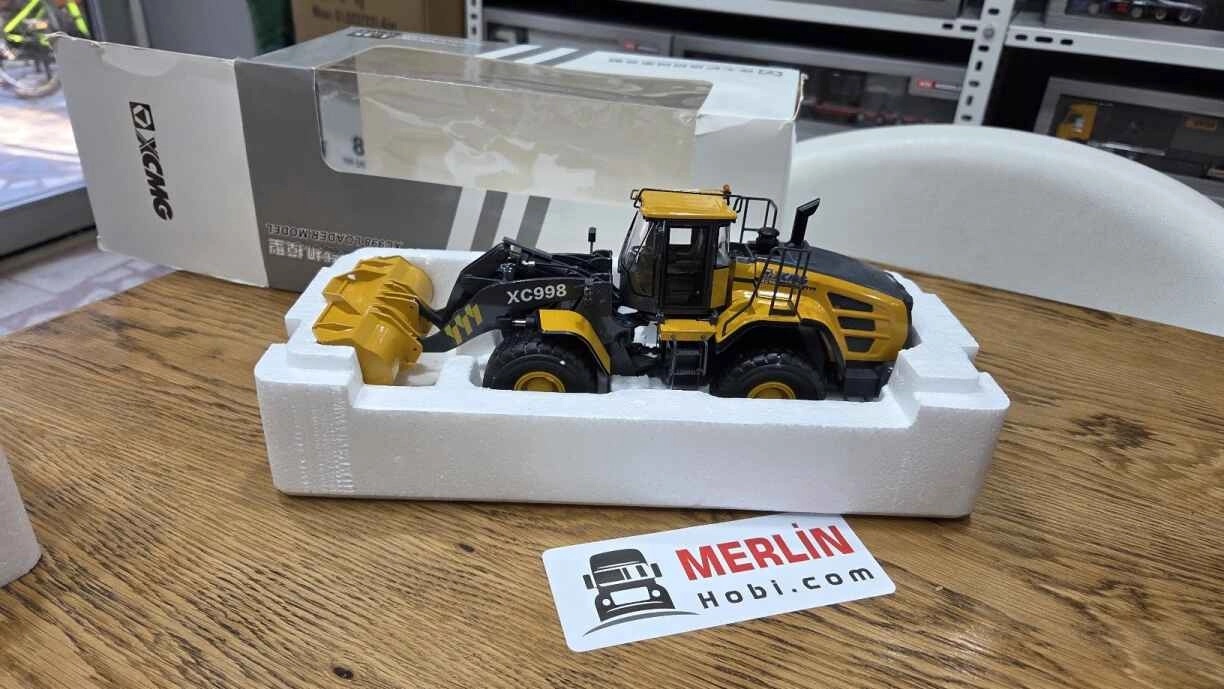 1/35  XCMG XC998 Lastikli  Yükleyici Loader