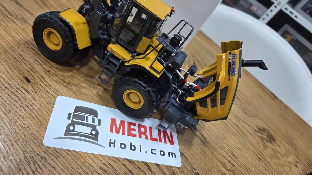 1/35  XCMG XC998 Lastikli  Yükleyici Loader